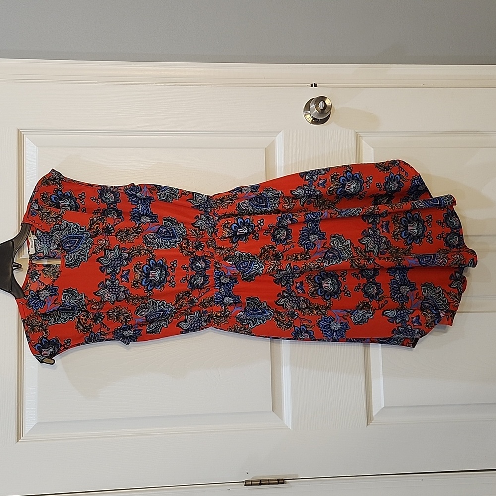 Collective Concepts, Size Small - image 1